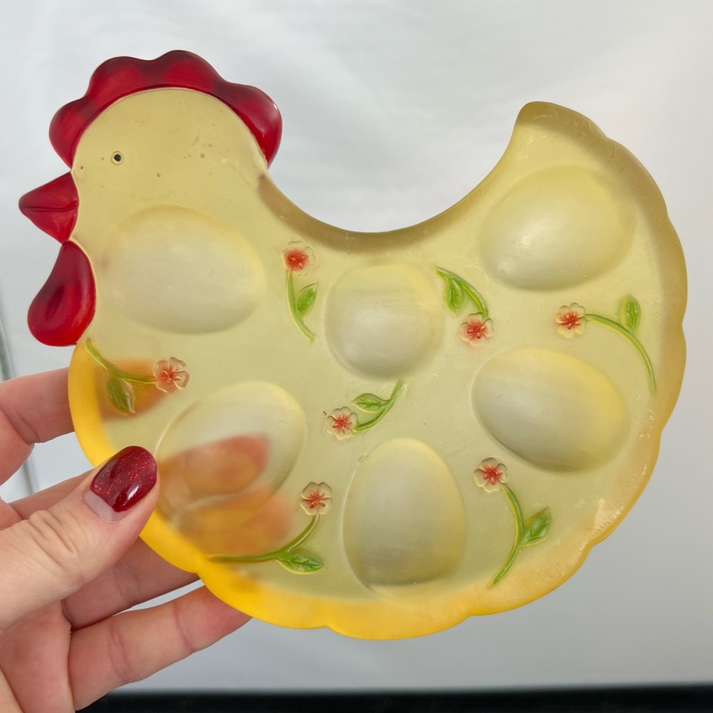 Vintage Plastic Chicken Egg Holder